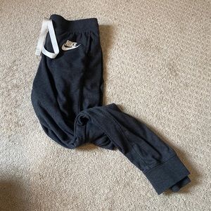 Nike taper Joggers